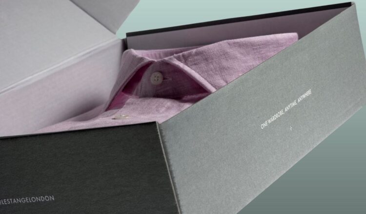 Learn What Kind of Packaging is Best for Mailing Clothing!